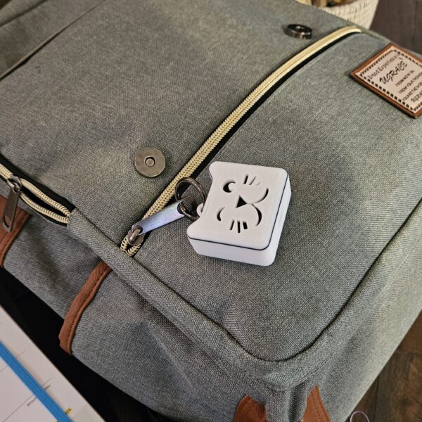 Smart Tag Cat Hard Case - Pebblebee Clip- tracker case