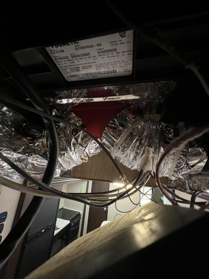 Camper Trailer AC Mod - Image 9